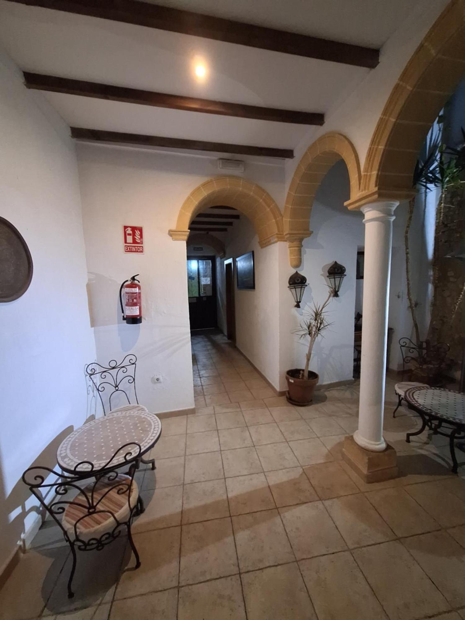 Hostal Fenix Херес-де-ла-Фронтера Экстерьер фото