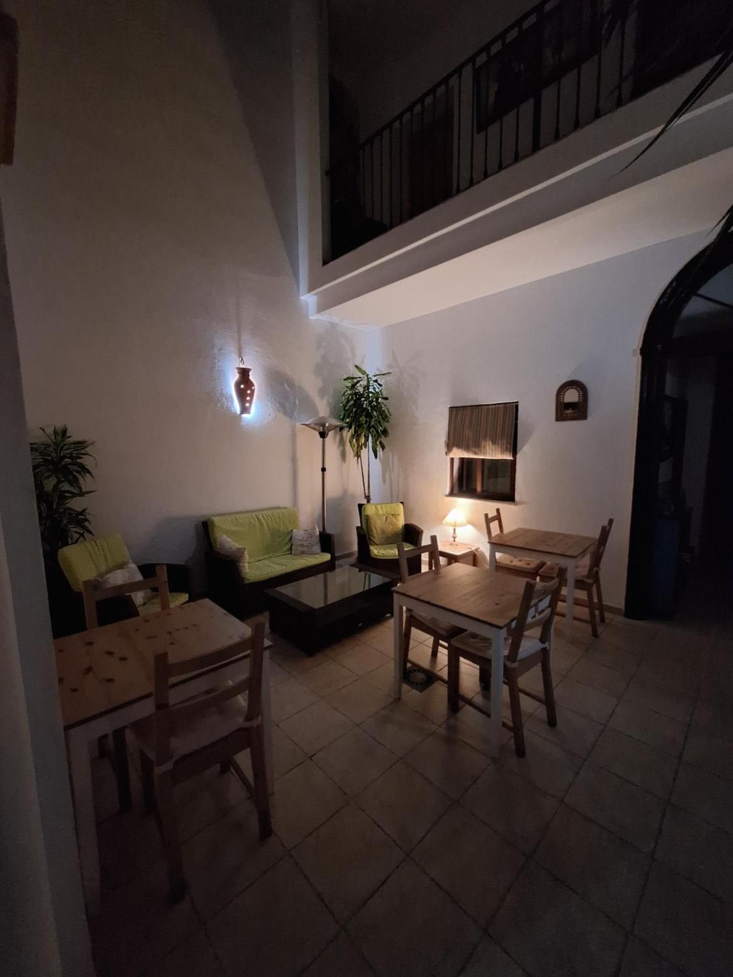 Hostal Fenix Херес-де-ла-Фронтера Экстерьер фото