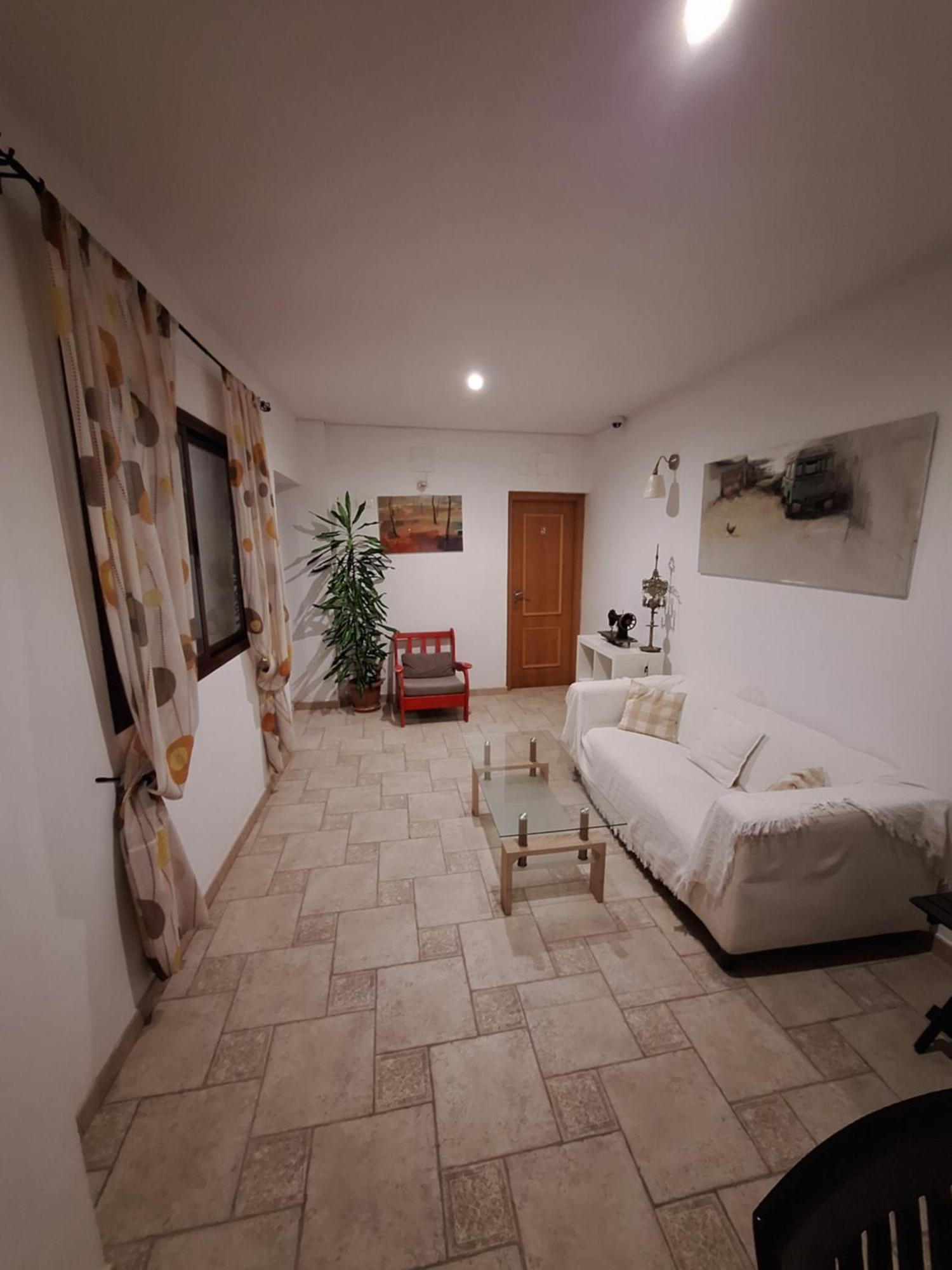 Hostal Fenix Херес-де-ла-Фронтера Экстерьер фото